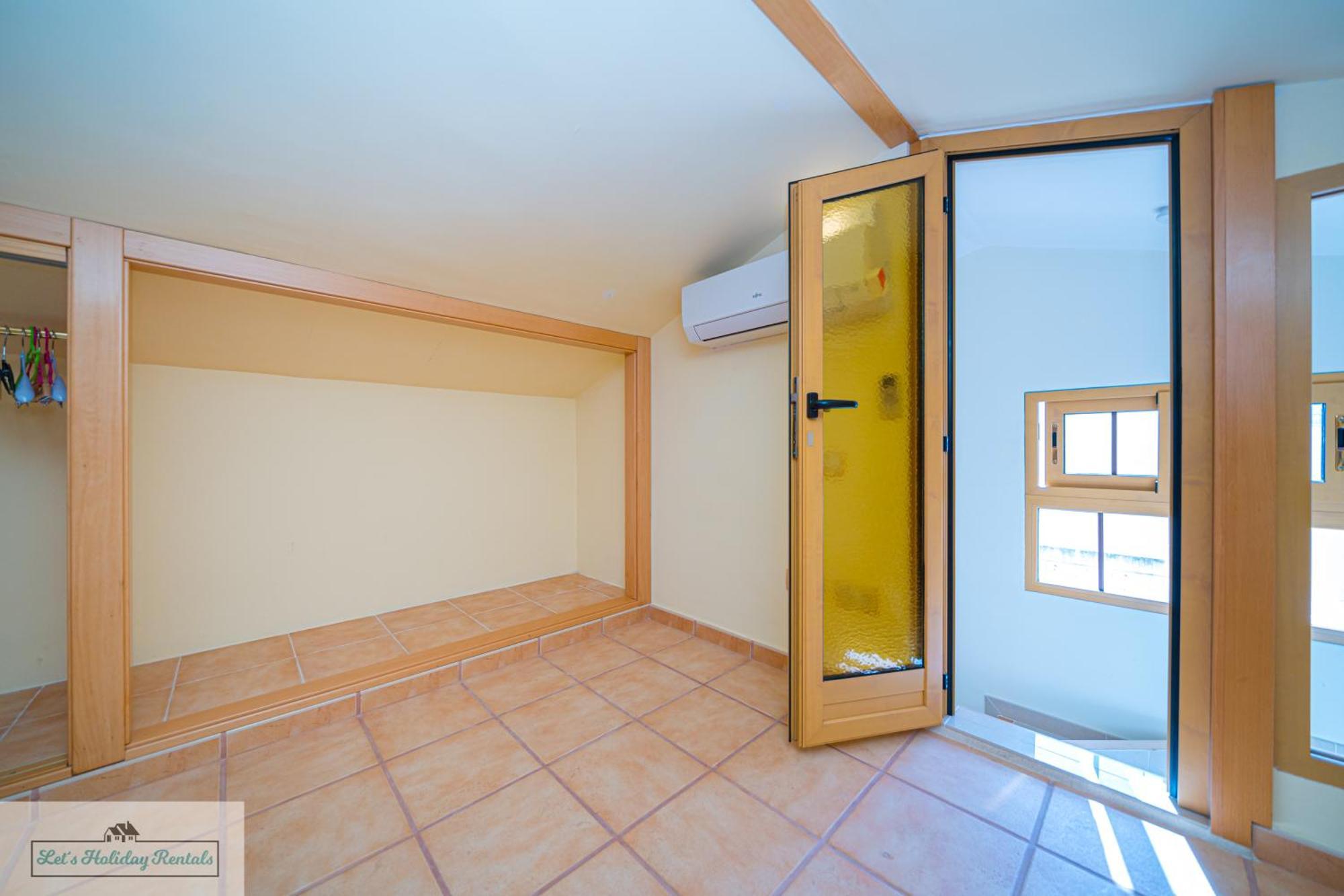 Piso Primera Linea Jakarta 3 Sea View エル・カンページョ エクステリア 写真