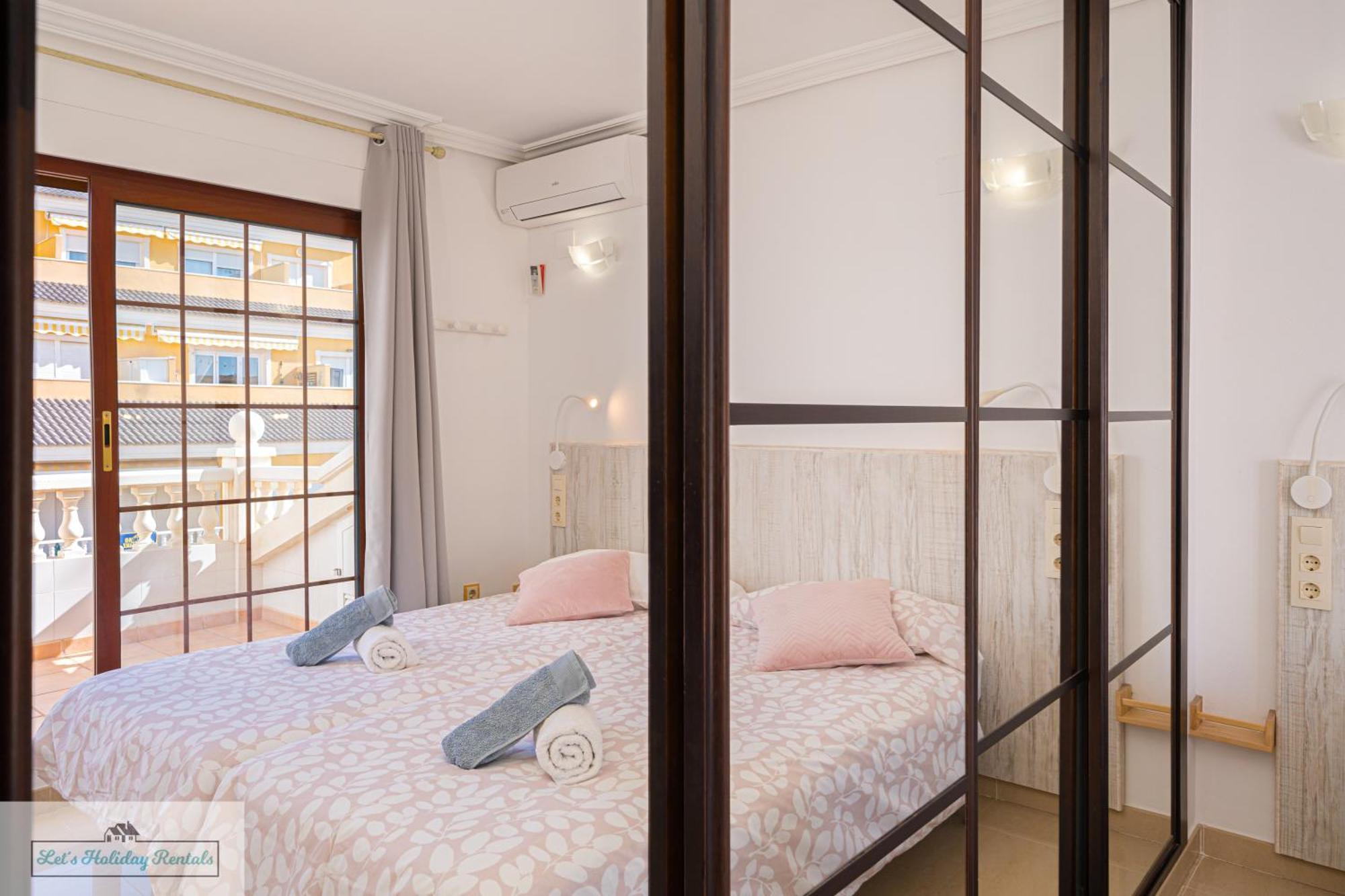 Piso Primera Linea Jakarta 3 Sea View エル・カンページョ エクステリア 写真